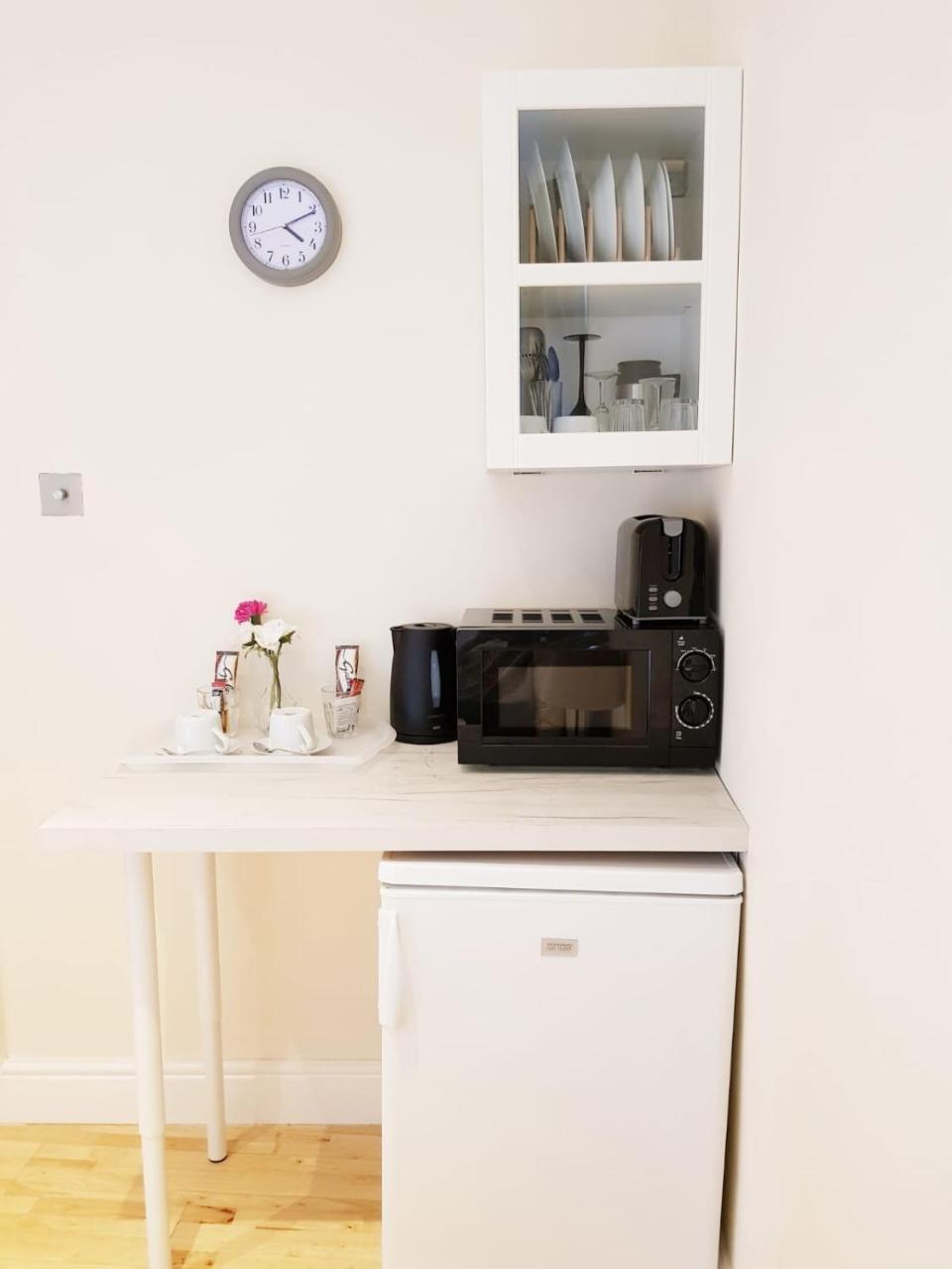 Cogie Abode Bed and Breakfast Enfield Buitenkant foto